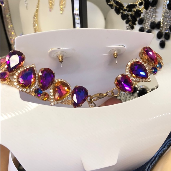 Purple Color Shifting Jewelry Set - Picture 6 of 6